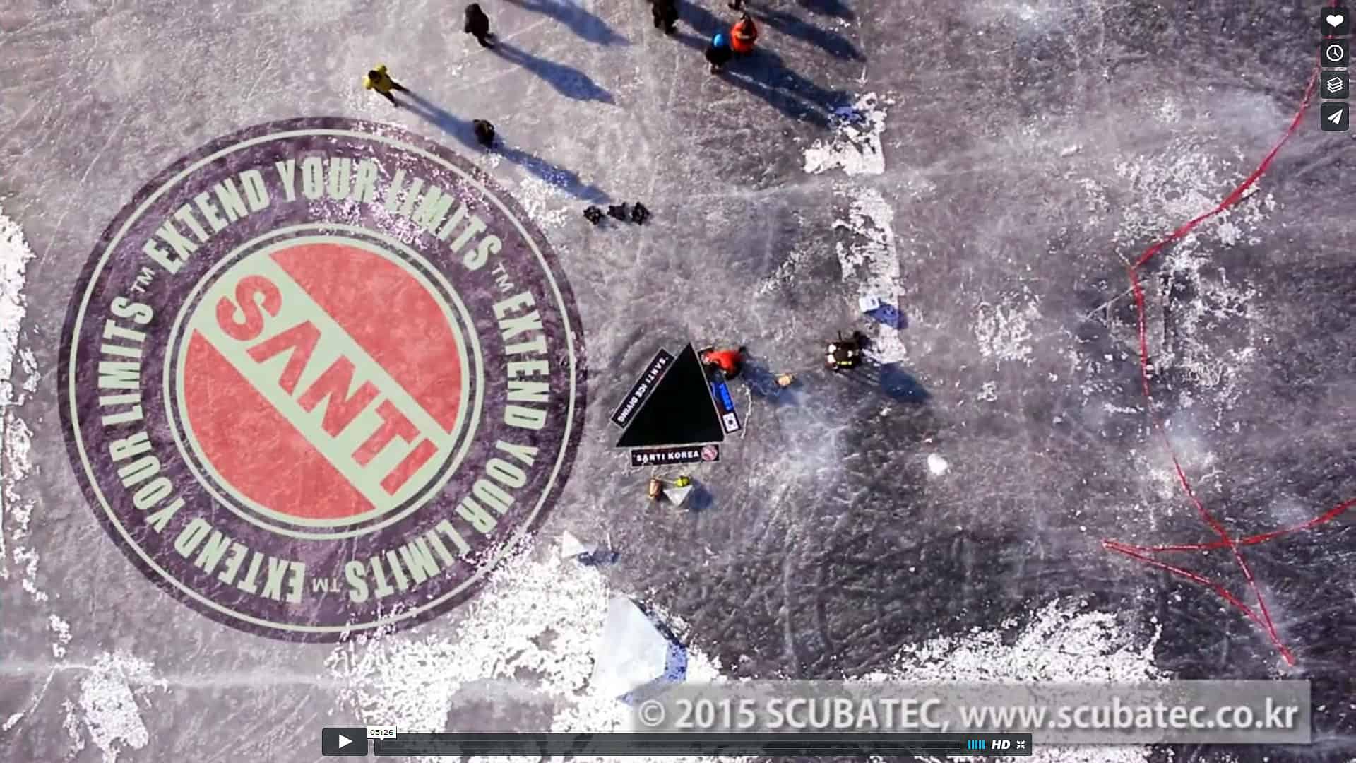 Screenshot Video Ice Diving with Santi Drysuit divers